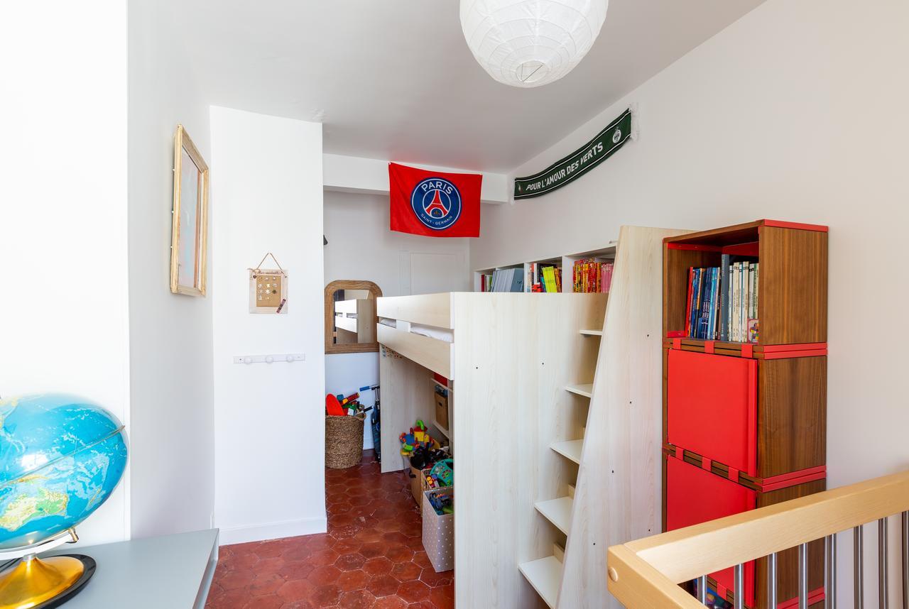 Veeve - Hideaway In The Theatre District Apartment Paris